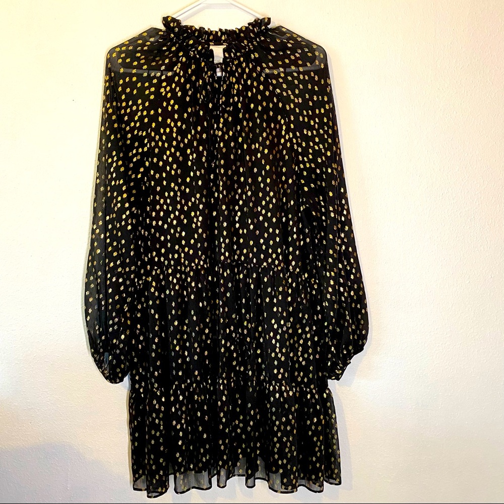 H&M NWOT gold and black flowy tie neck dress